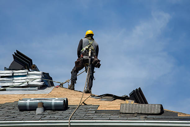 Professional Roofing technician working in Mainland, PA